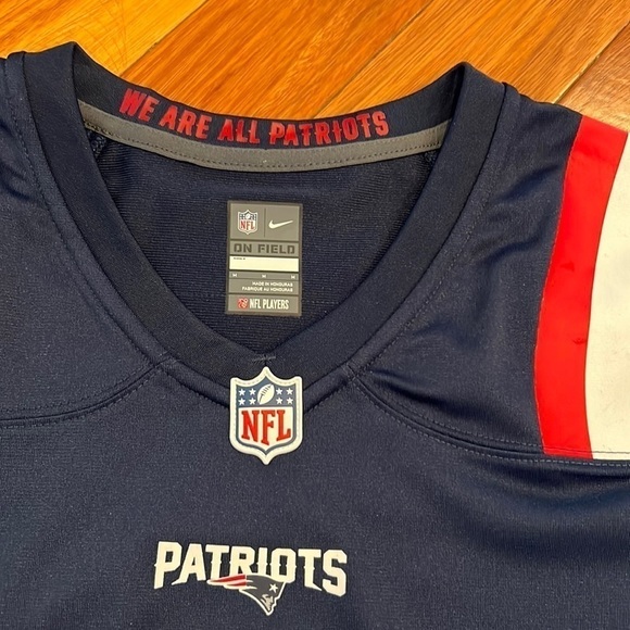 ⭐️ New Nike Cam Newton Navy New England Patriots Game Jersey Medium - Picture 5 of 13